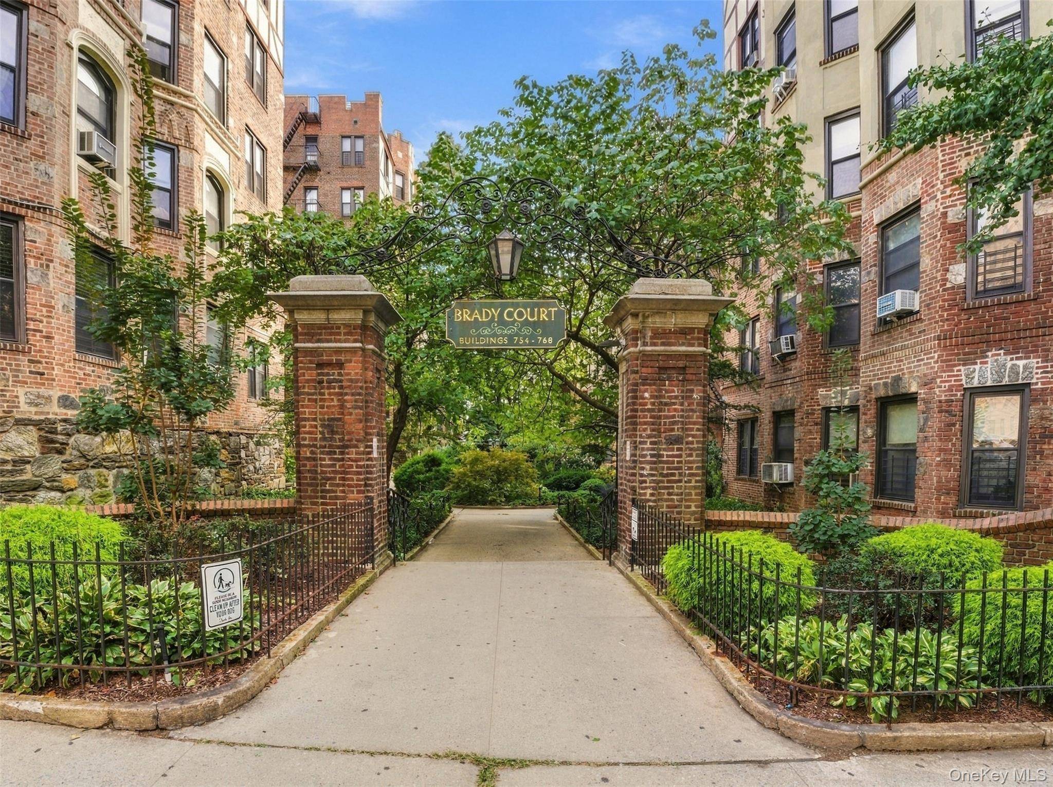 754 Brady AVE #303, Bronx, NY 10462