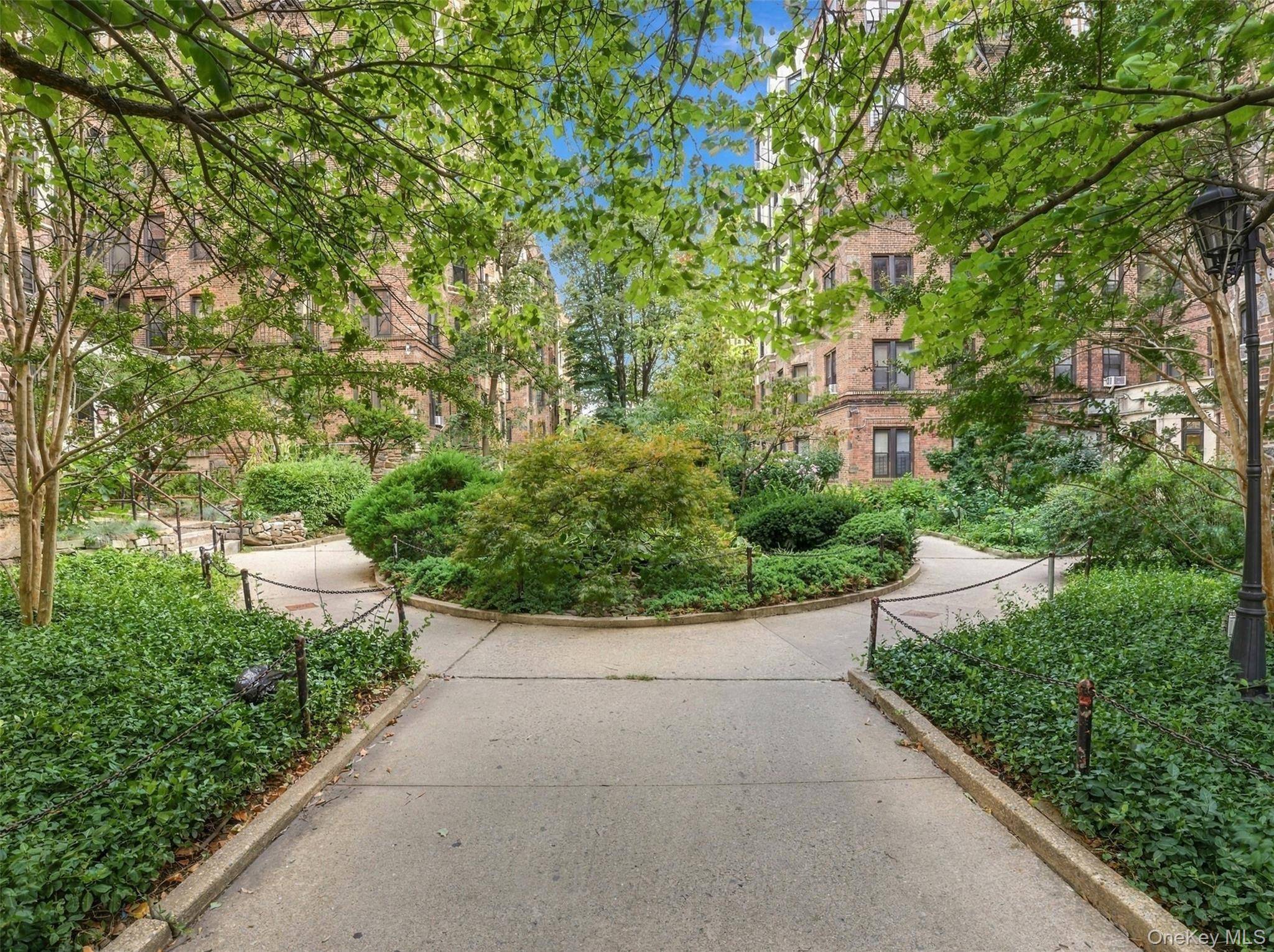 754 Brady AVE #303, Bronx, NY 10462