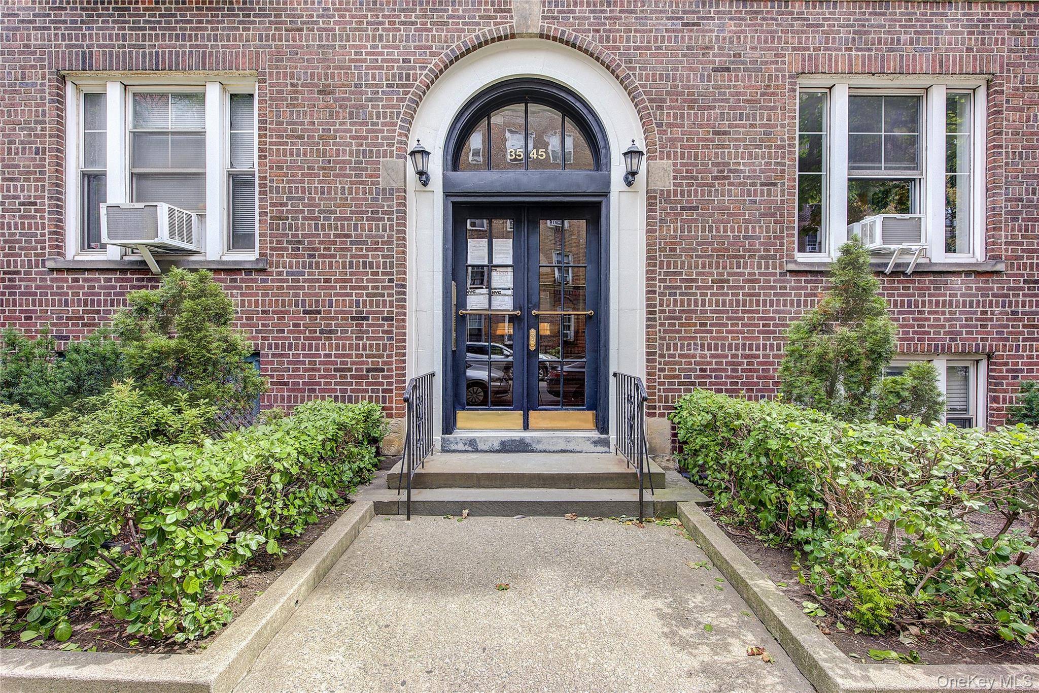 35-45 78th ST #22, Jackson Heights, NY 11372