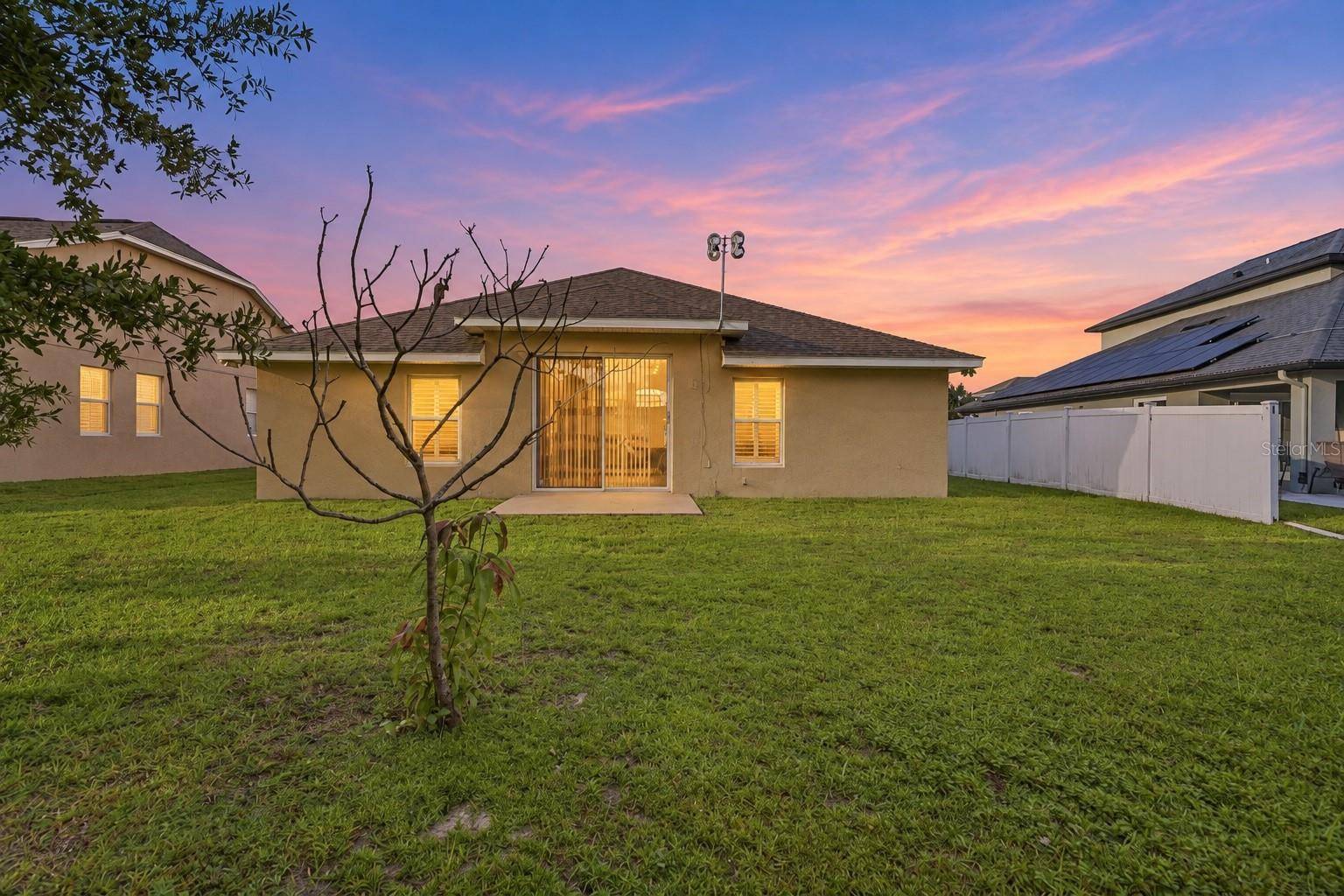 2621 EAGLE CLIFF DR, Kissimmee, FL 34746
