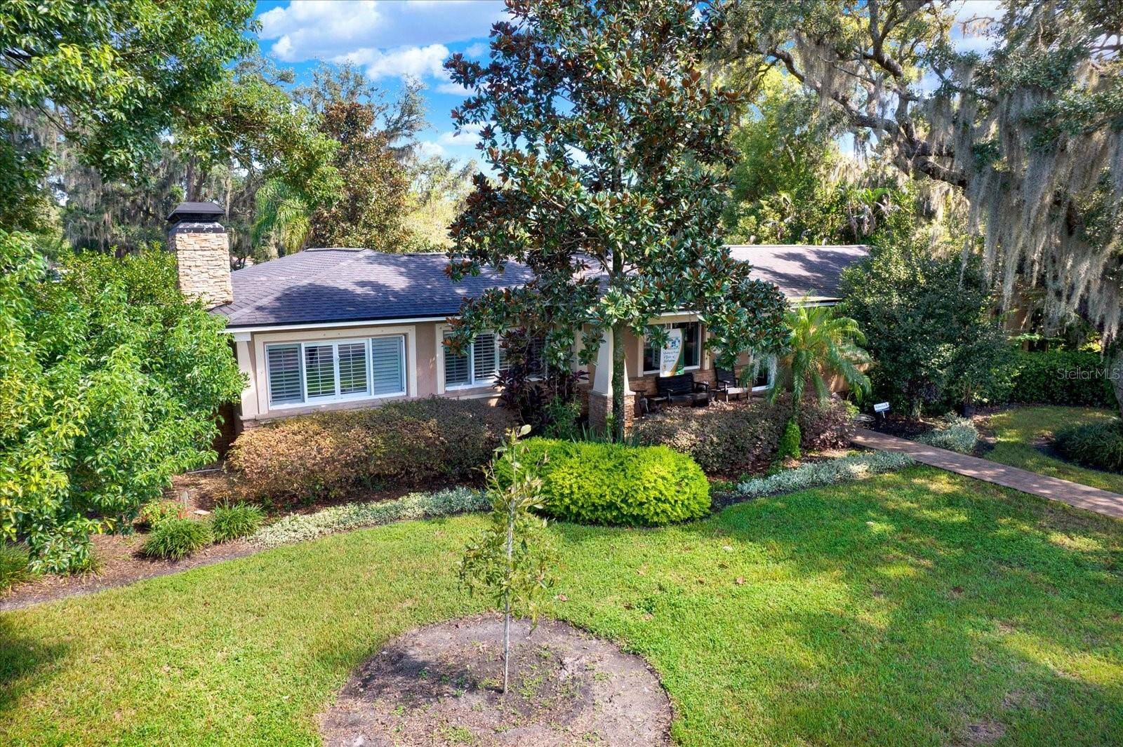 302 BELLE TERRE AVE, Temple Terrace, FL 33617
