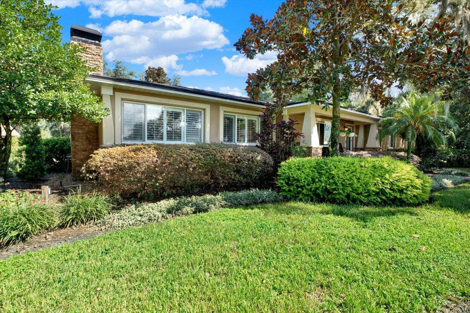 302 BELLE TERRE AVE, Temple Terrace, FL 33617