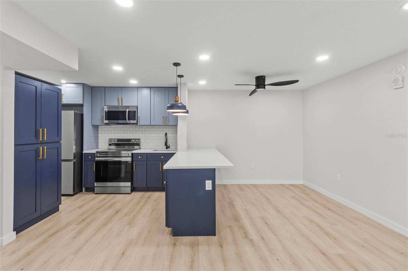 3232 LAKE PINE WAY E #A2, Tarpon Springs, FL 34688