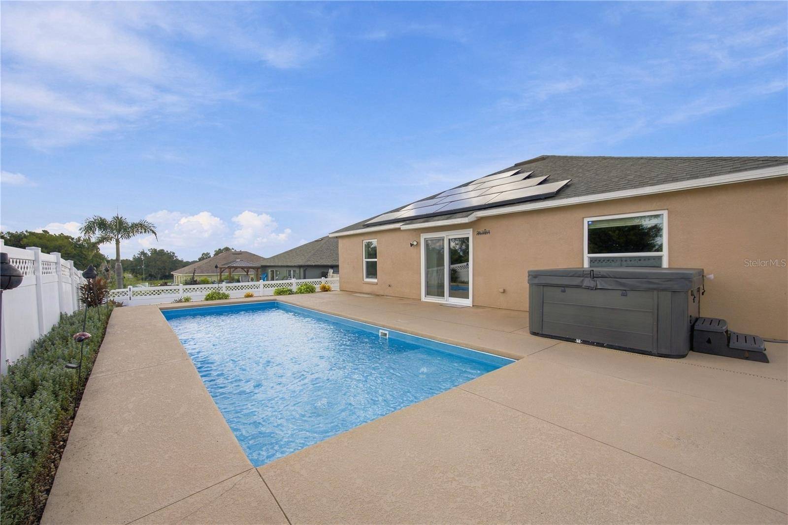 7919 MERCHANTVILLE CIR, Zephyrhills, FL 33540