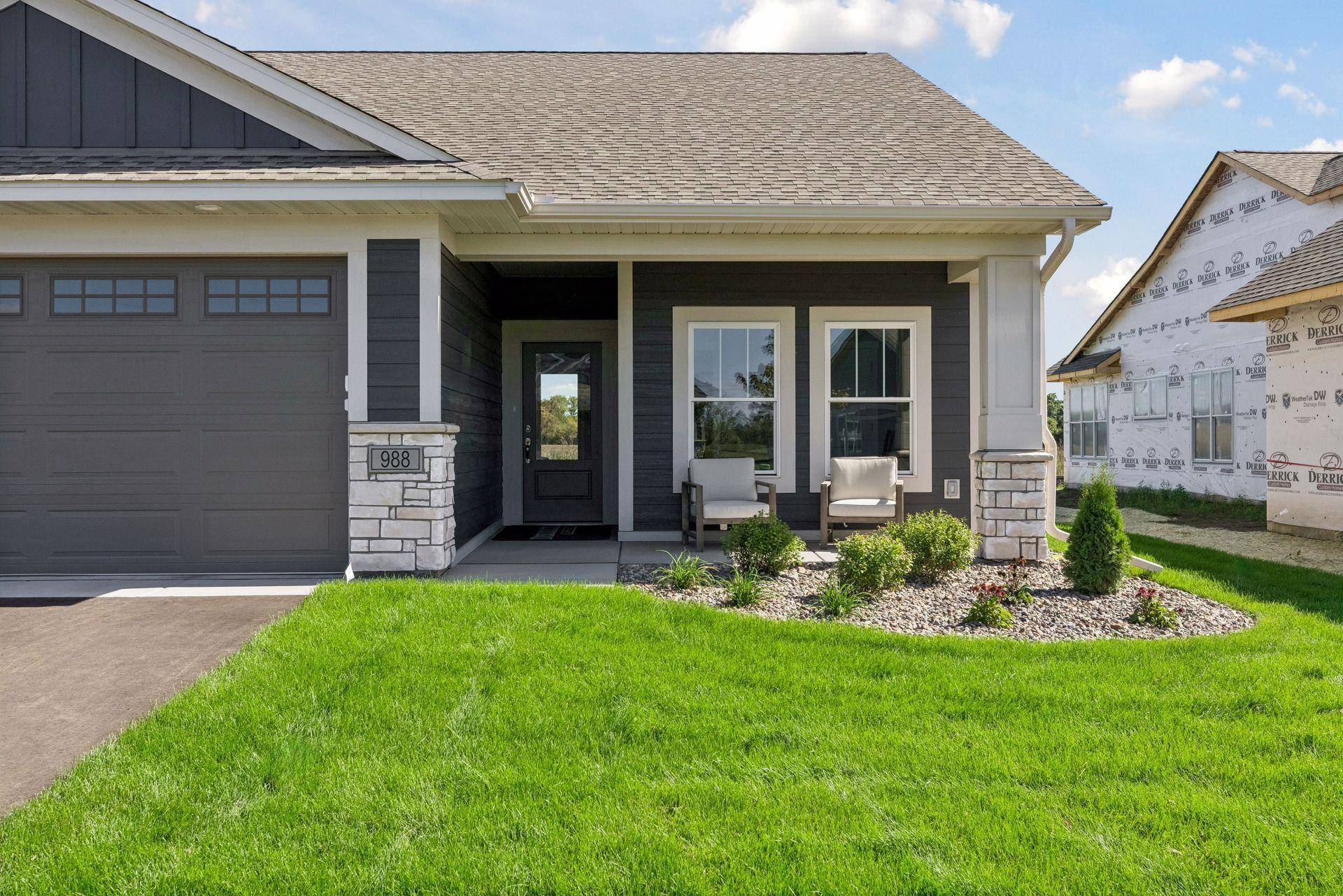 988 Turner LN, New Richmond, WI 54017