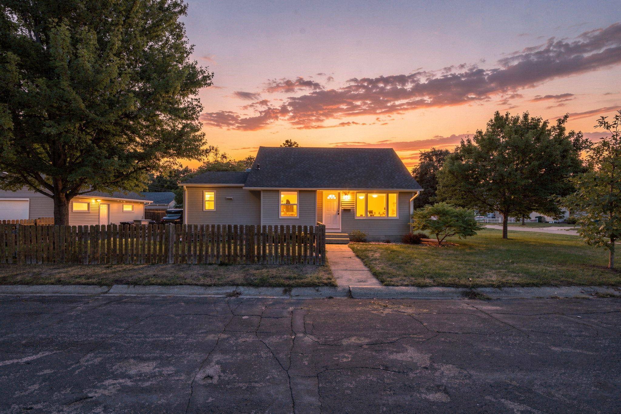 4800 6th ST NE, Columbia Heights, MN 55421