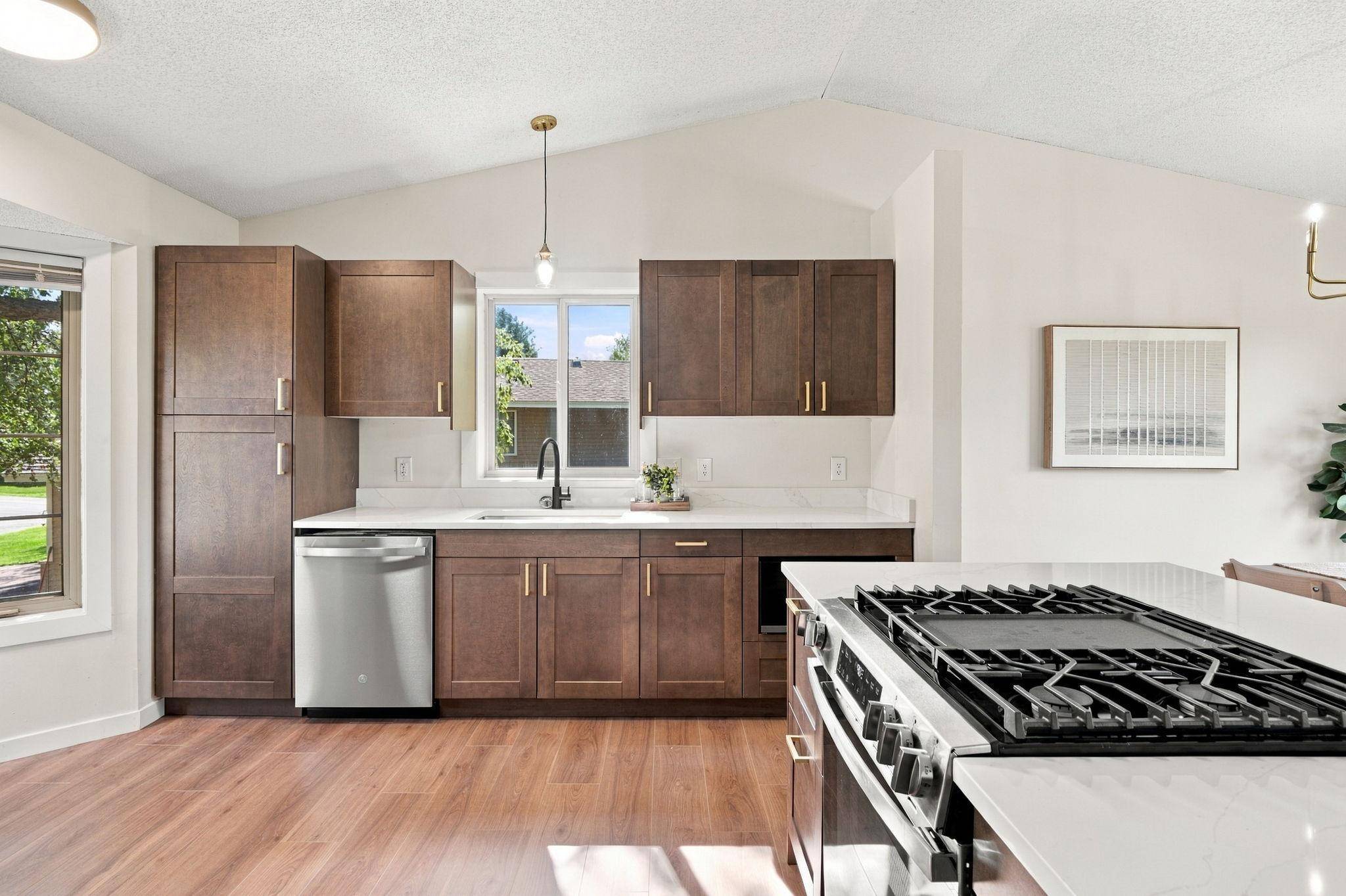 18214 Ironton ST NW, Elk River, MN 55330