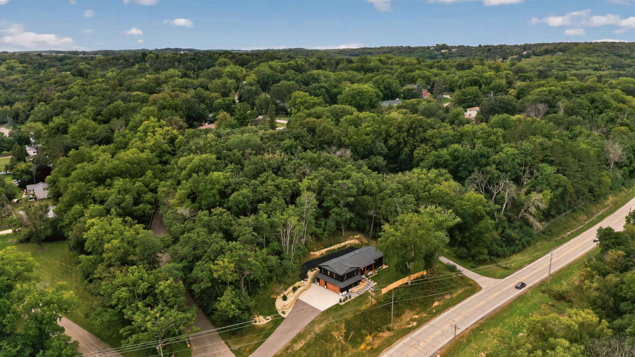 1810 Mayowood RD SW, Rochester, MN 55902