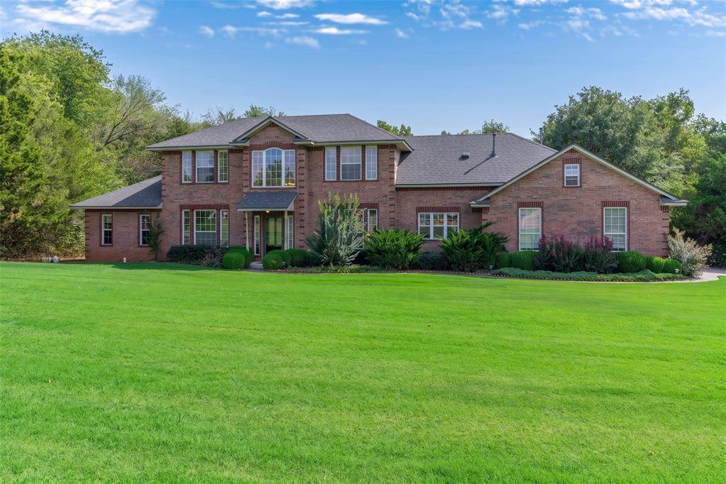 940 Lake Vista RD, Edmond, OK 73034