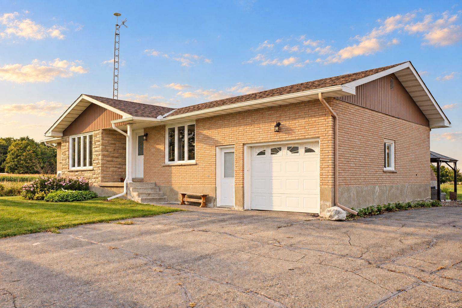 2883 Nolan RD, Clarence-rockland, ON K0A 2A0