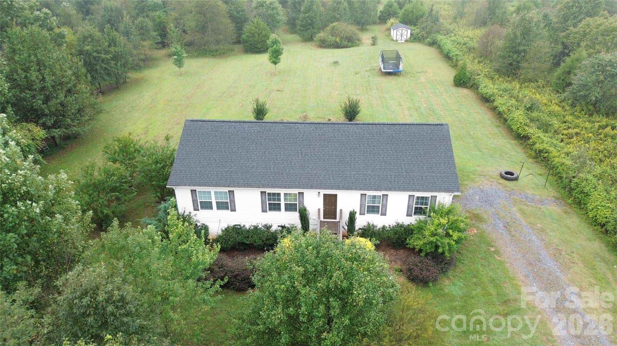 1274 Crandell DR, Crouse, NC 28033
