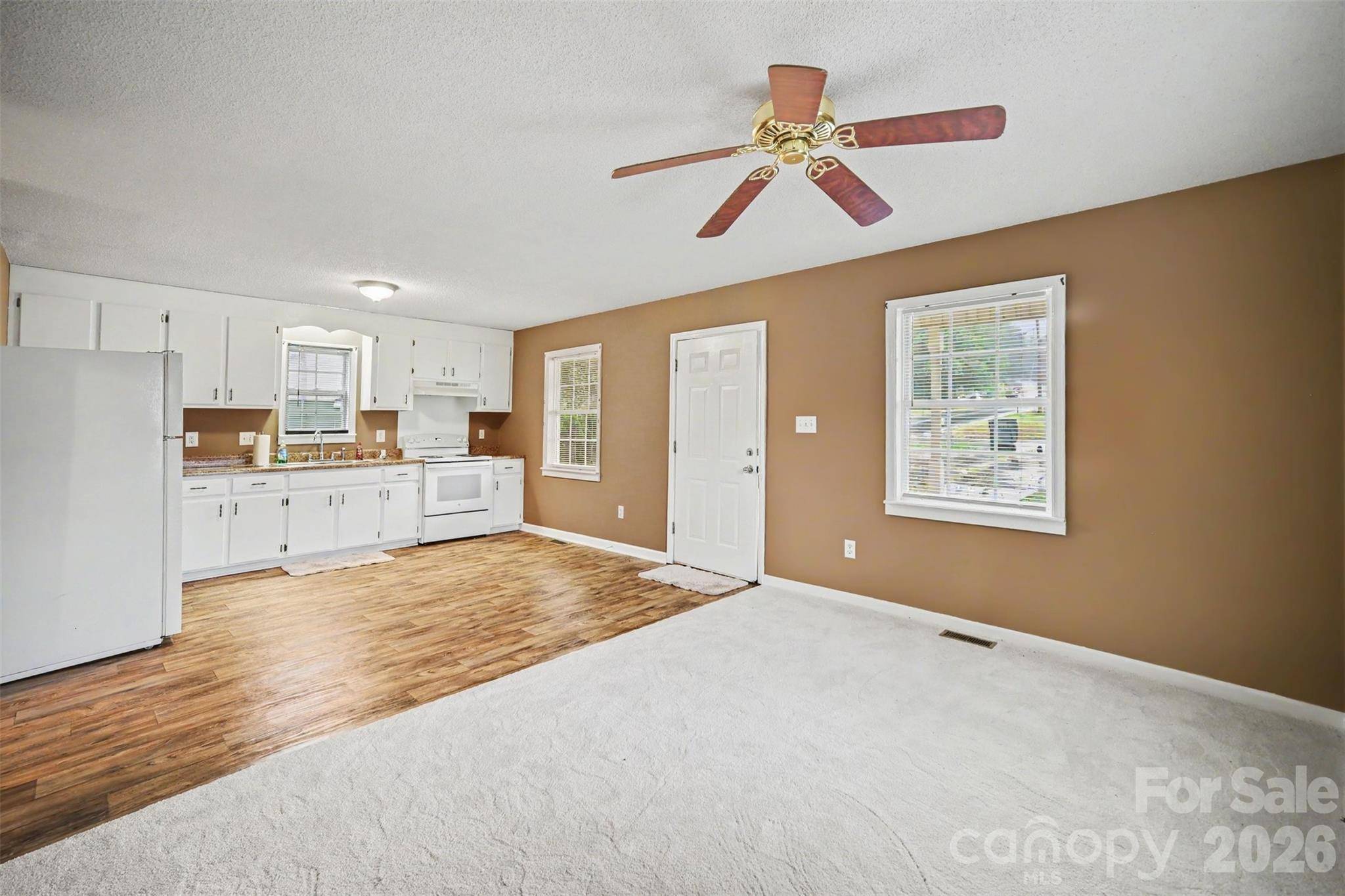 826 2nd ST, Kings Mountain, NC 28086