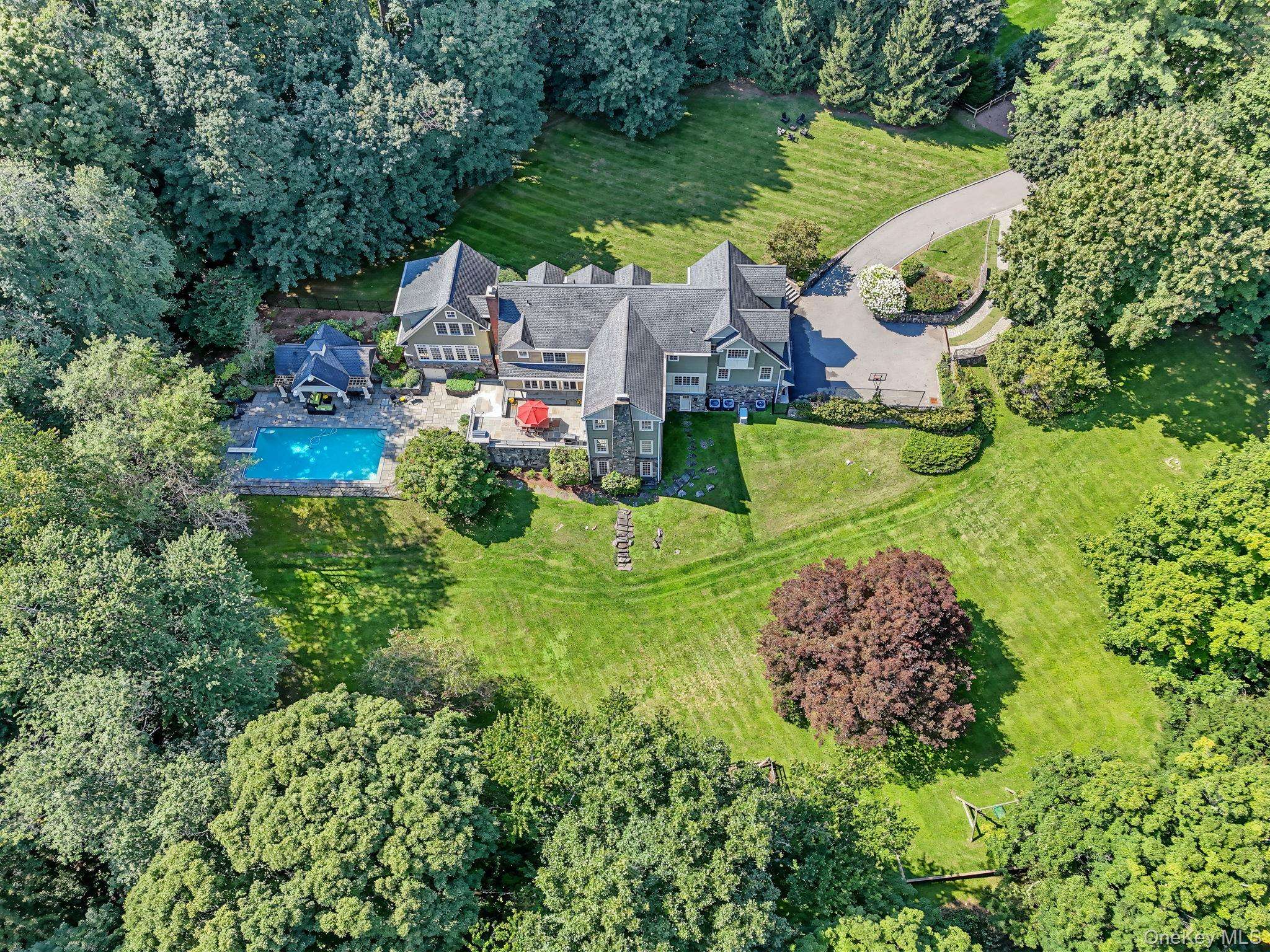 46 Annandale RD, Chappaqua, NY 10514