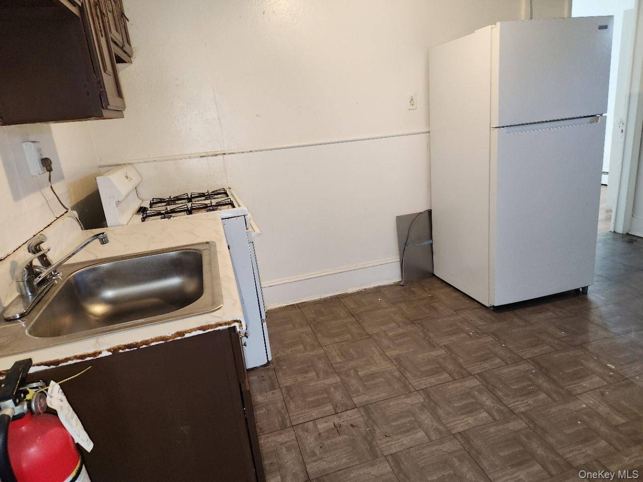 180 W Main ST #6, Middletown, NY 10940