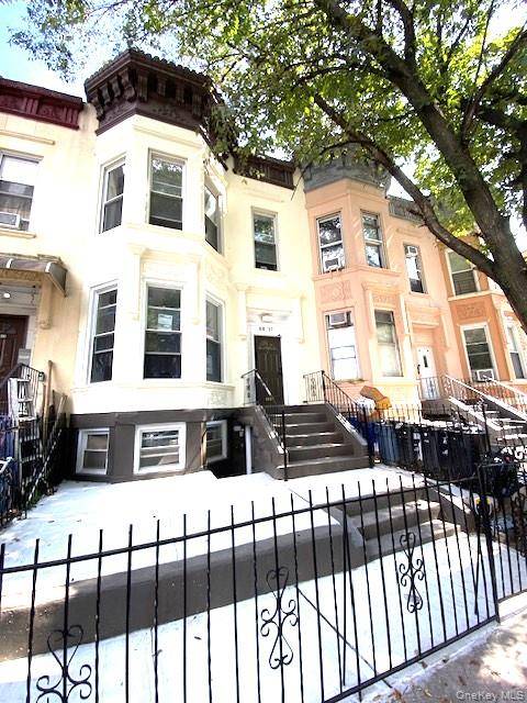 8837 161st ST, Jamaica, NY 11432