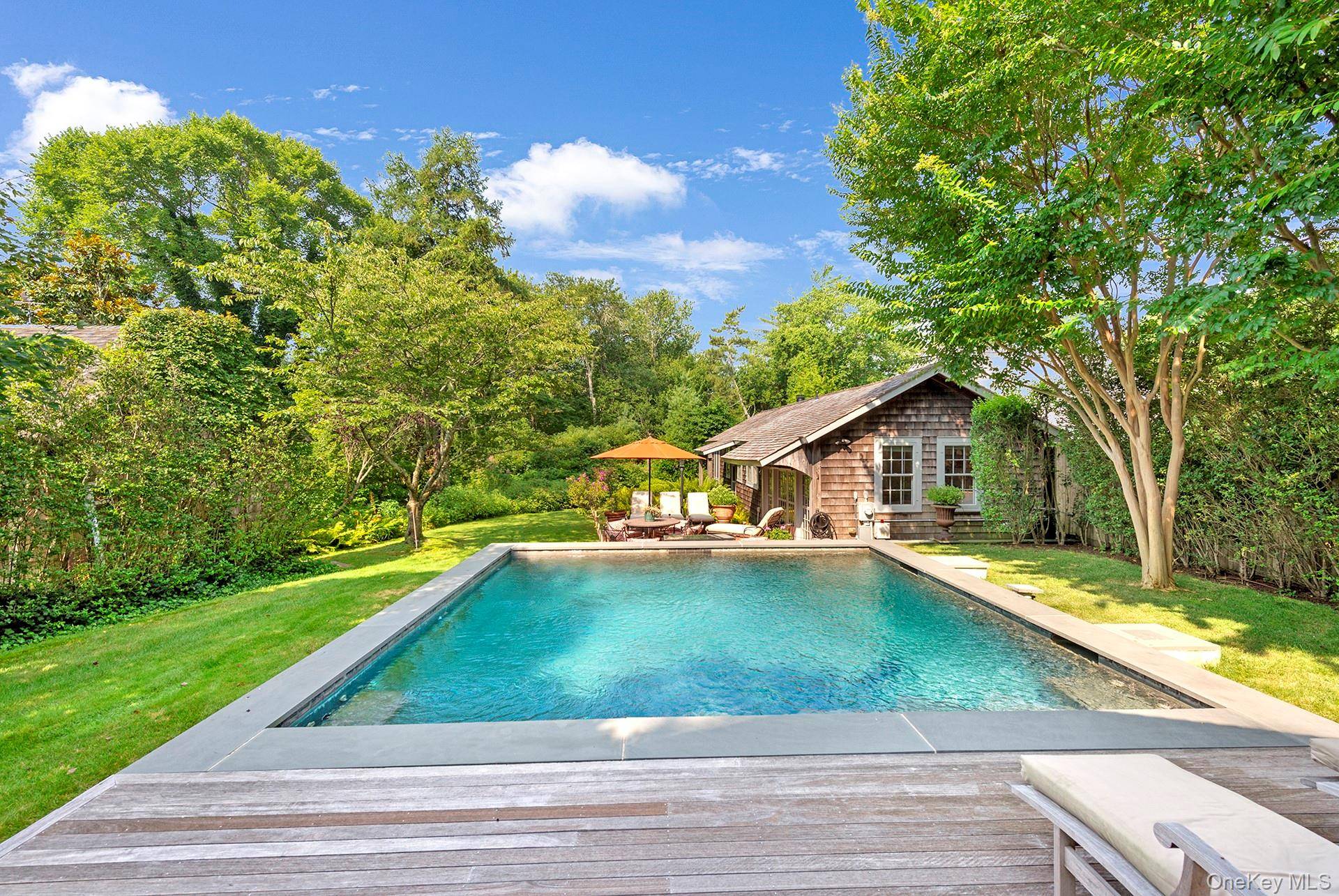 99 Egypt LN, East Hampton, NY 11937