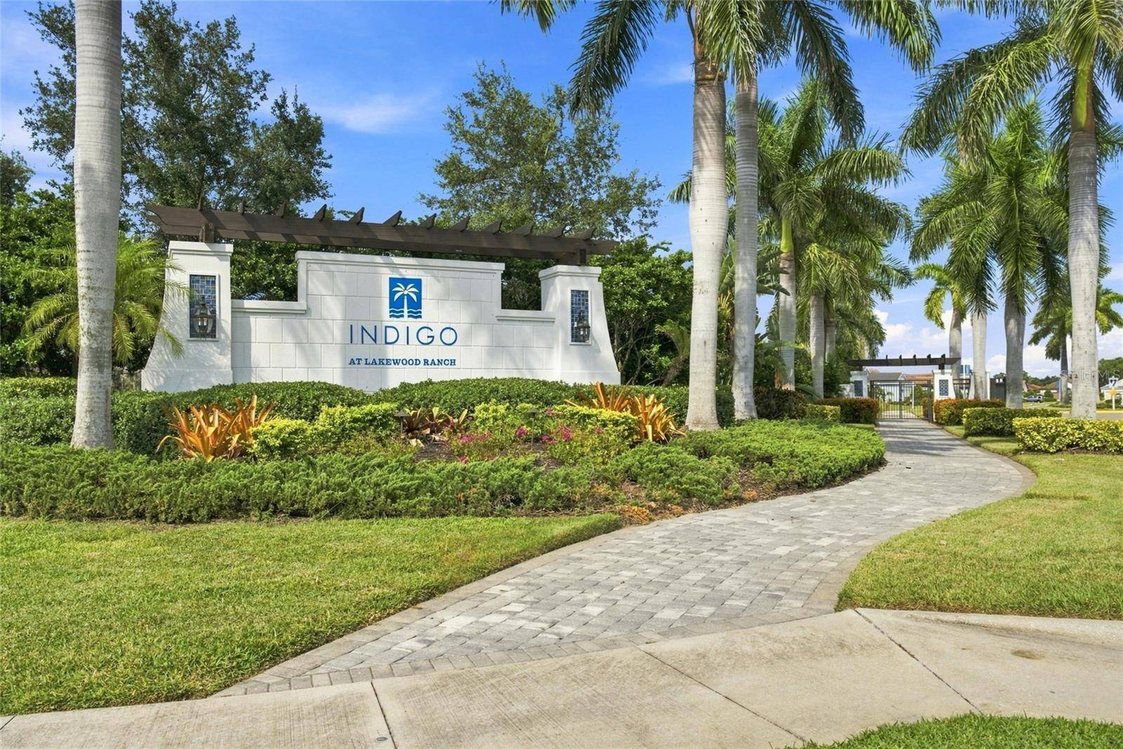 12736 SEASONG TERRACE, Lakewood Ranch, FL 34211