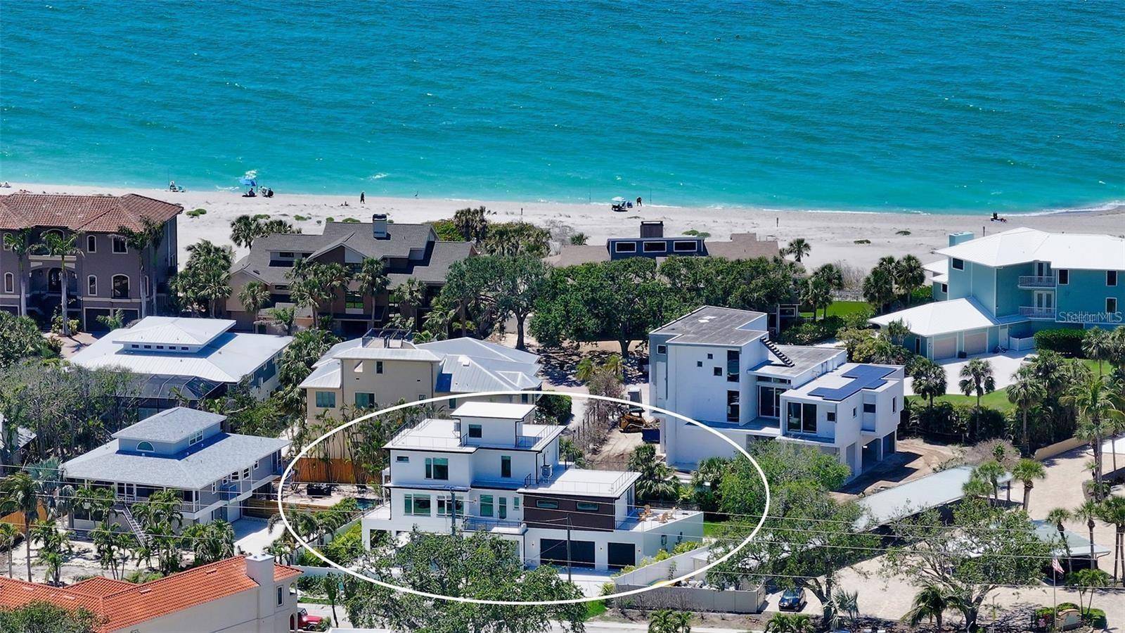 8800 MIDNIGHT PASS RD, Sarasota, FL 34242
