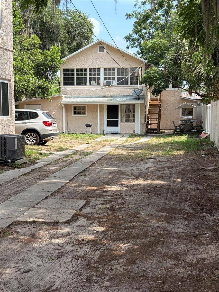 19 W PENDLETON AVE, Eustis, FL 32726