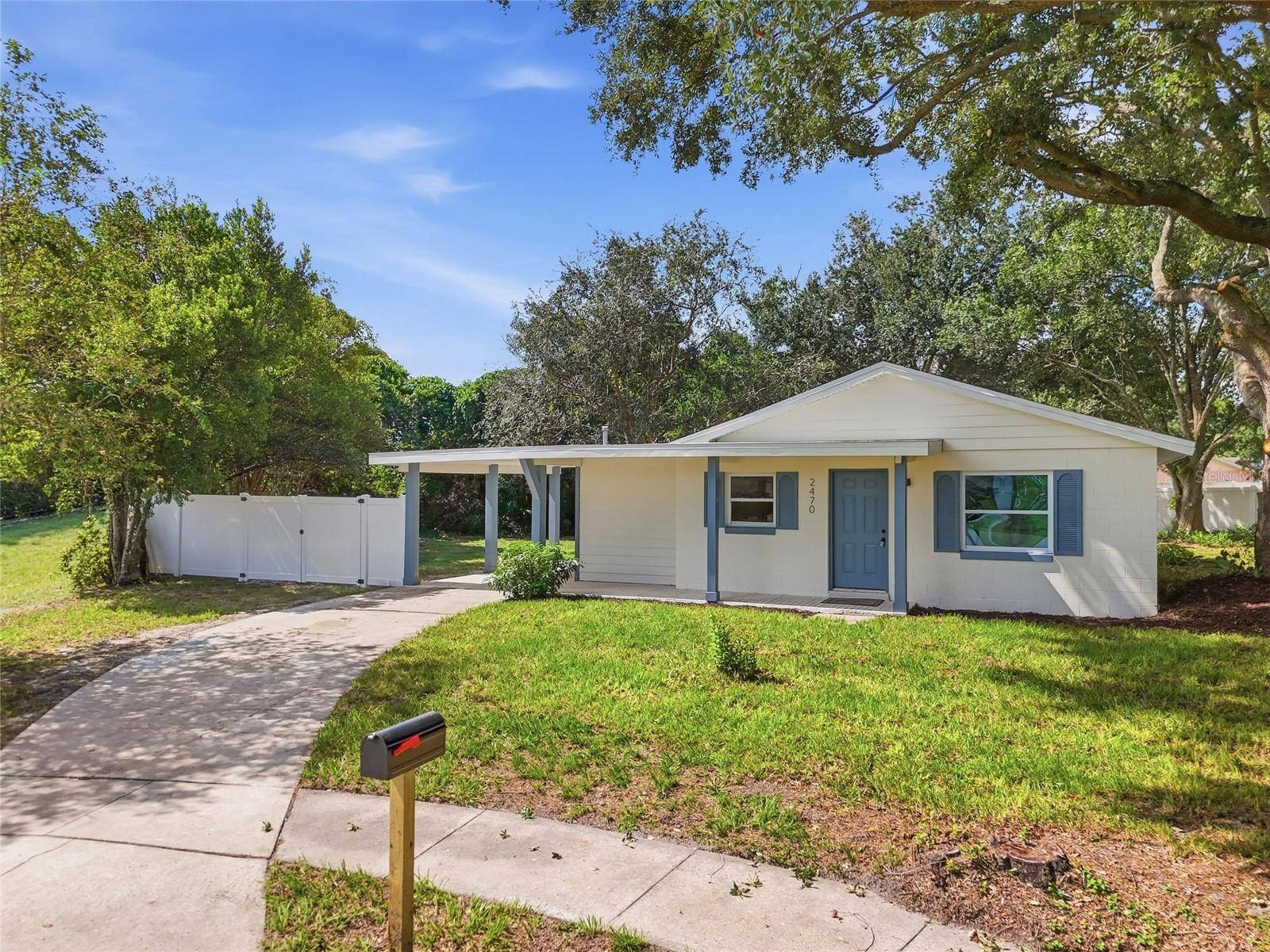 2470 IVAN CT, Orlando, FL 32807