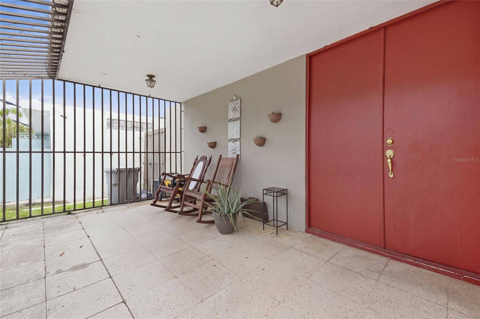 Faure URB ANTOSANTI, San Juan, PR 00927