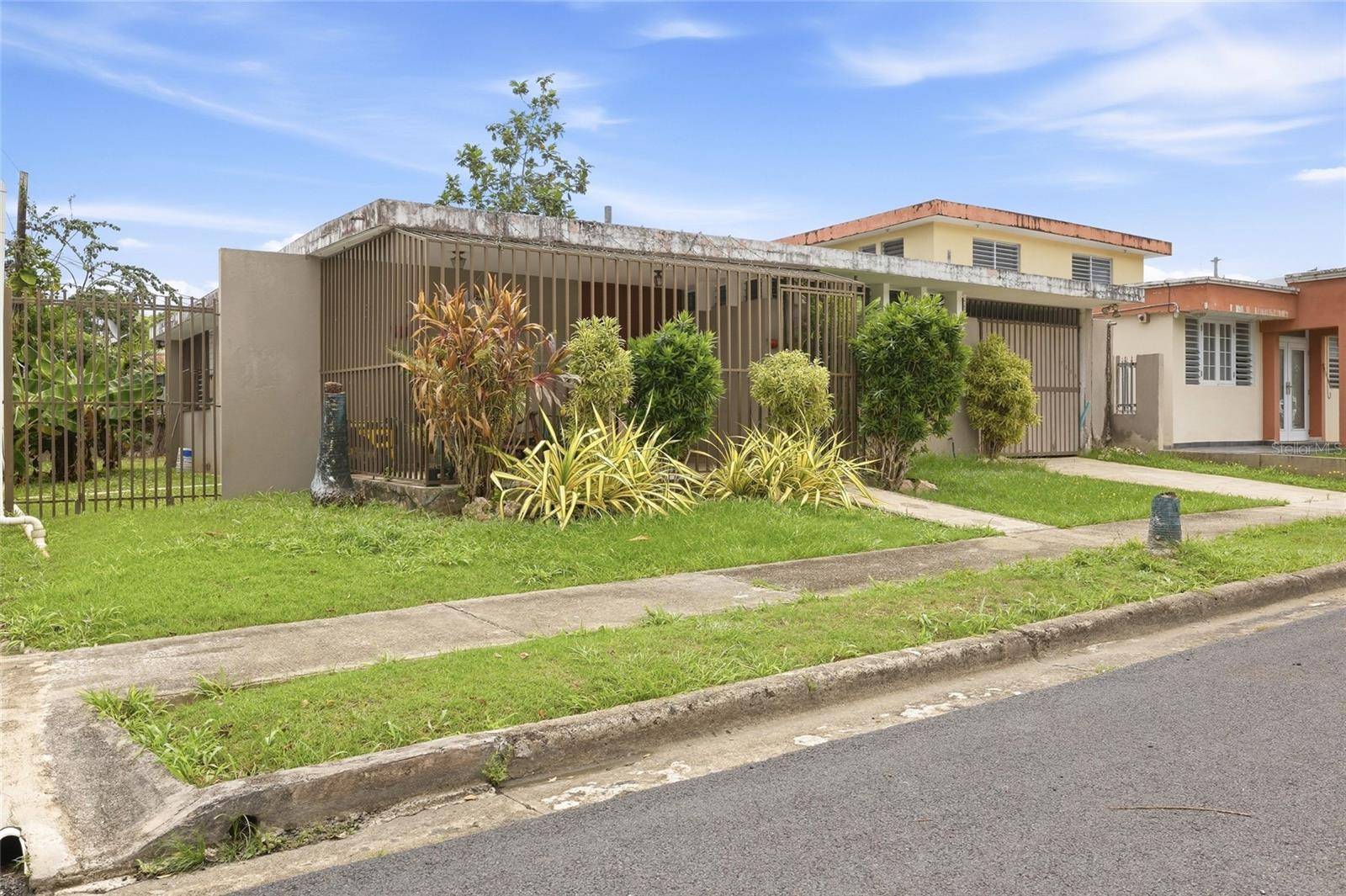 Faure URB ANTOSANTI, San Juan, PR 00927