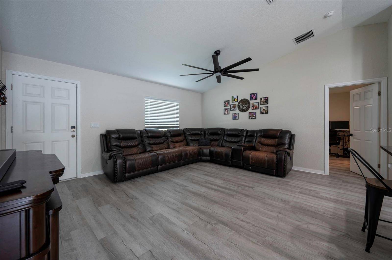 9939 N SANTEE TER, Citrus Springs, FL 34433