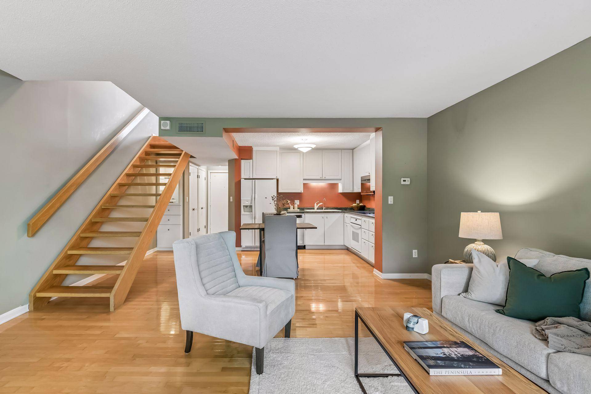 1200 Nicollet MALL #221, Minneapolis, MN 55403