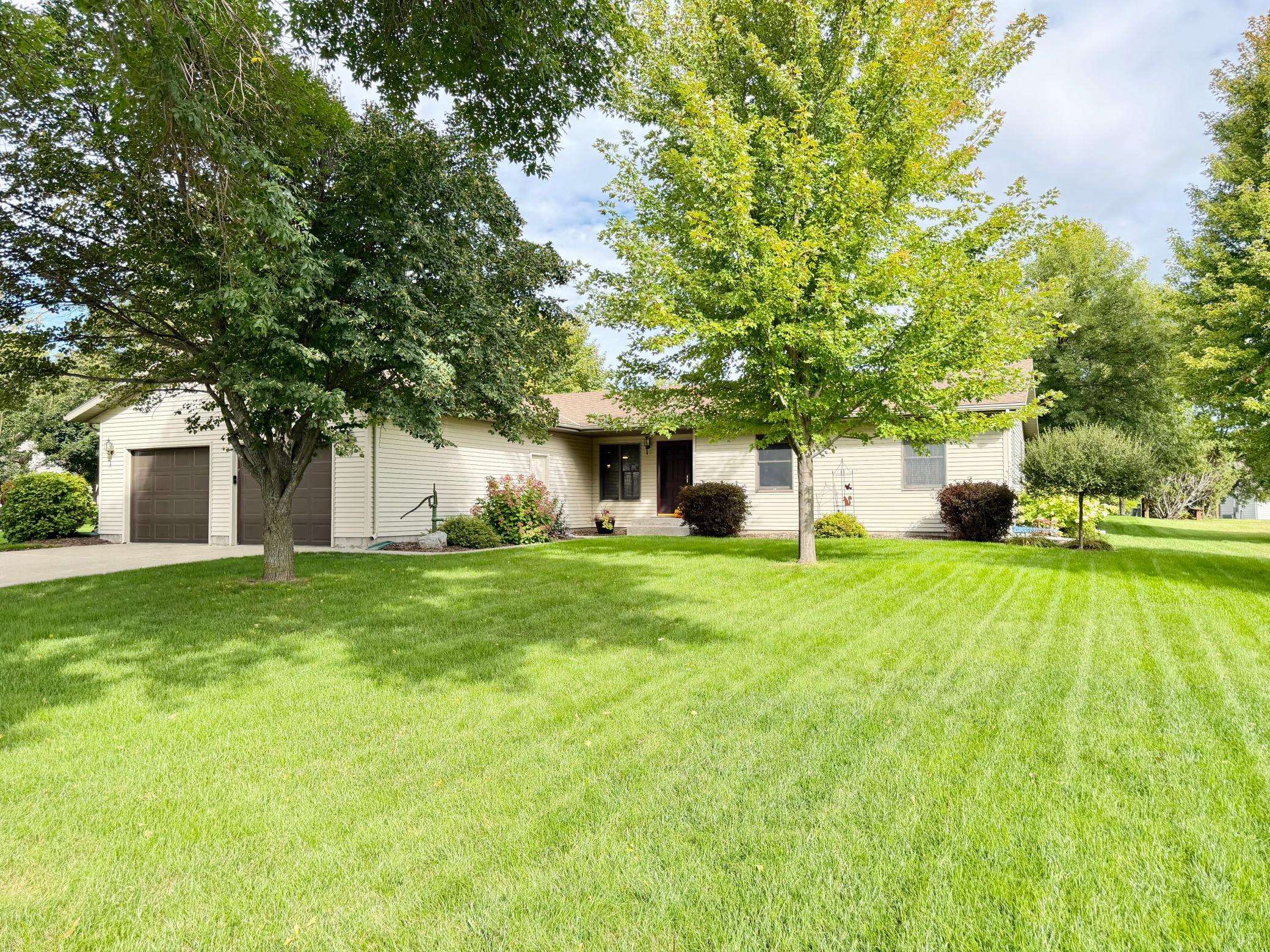 2201 Ridgewood DR, Fergus Falls, MN 56537