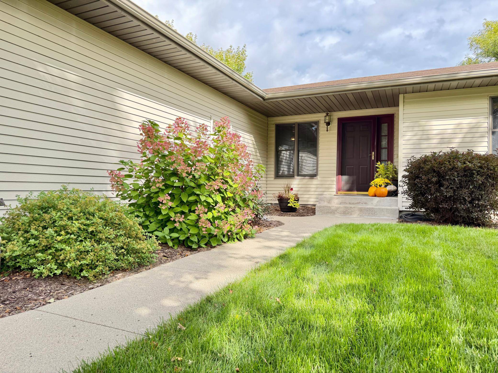 2201 Ridgewood DR, Fergus Falls, MN 56537