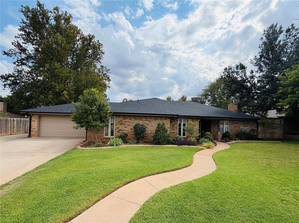 1510 W E AVE, Elk City, OK 73644