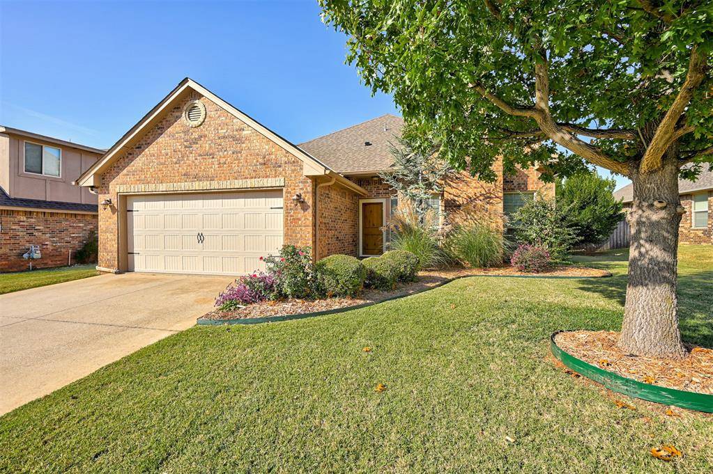 2101 Kendal CT, Edmond, OK 73003