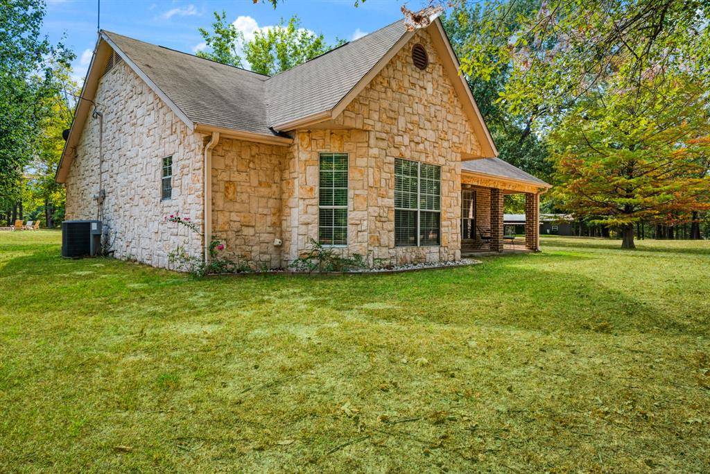539 County Road 34775, Paris, TX 75460