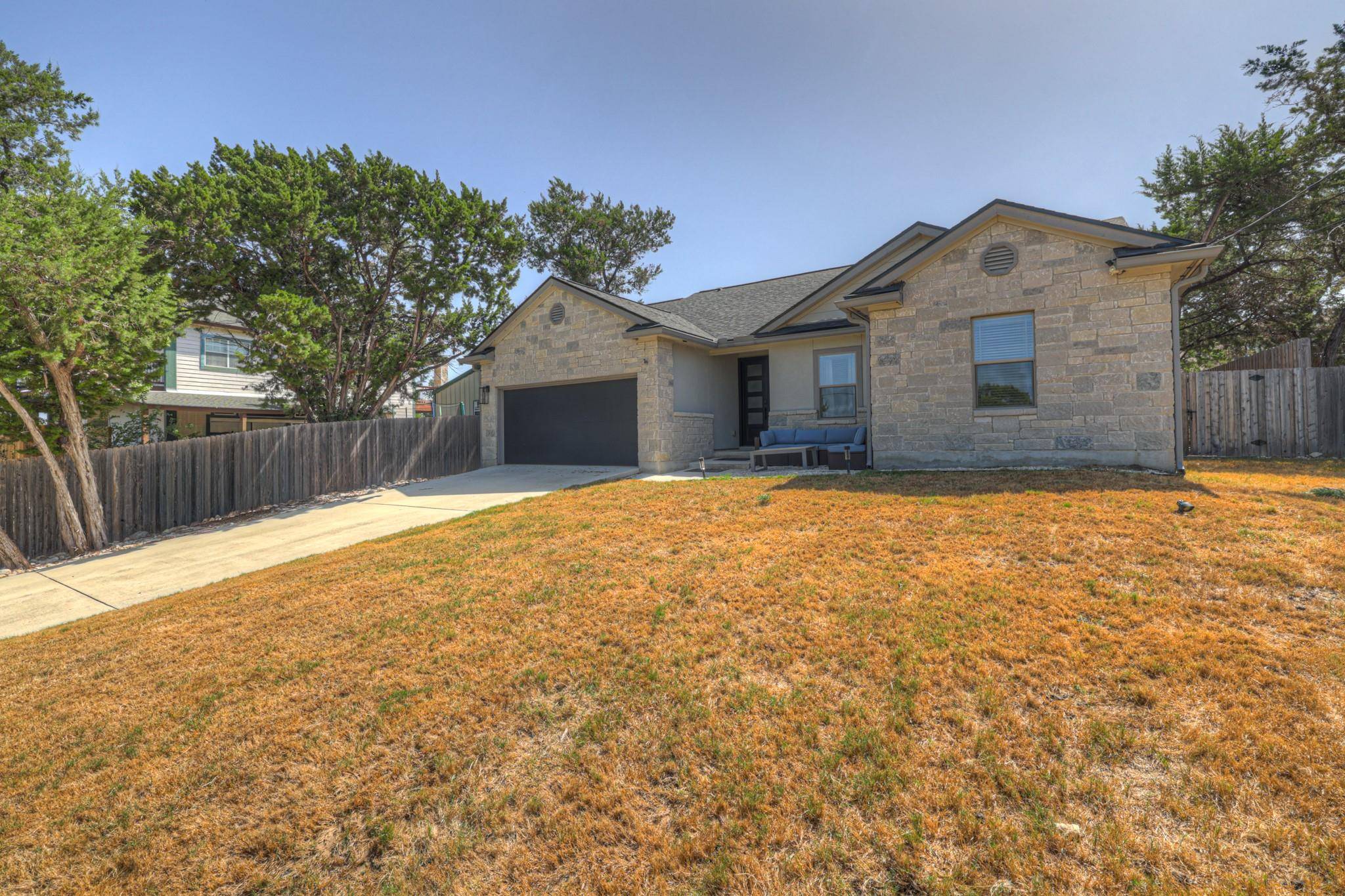 570 Forest CRST, Canyon Lake, TX 78133
