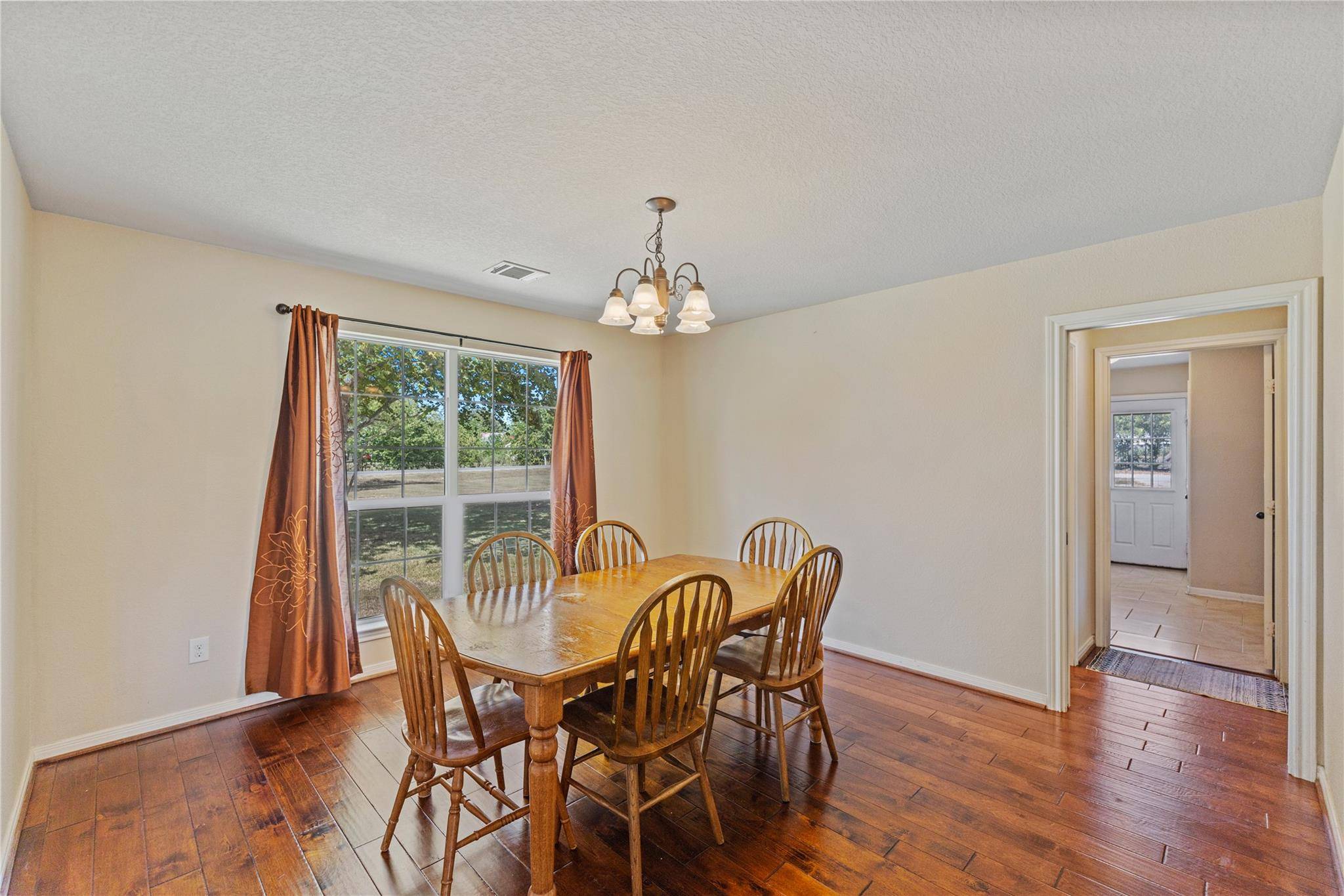 770 Green Acres, Georgetown, TX 78626