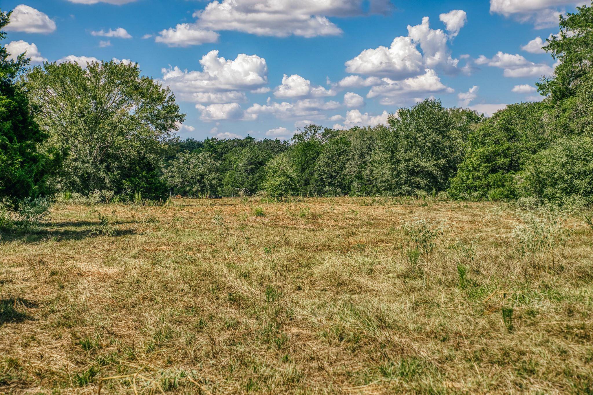 9713 County Road 316, Caldwell, TX 77836