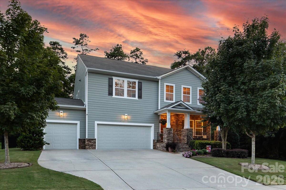 2001 Madeira CIR, Waxhaw, NC 28173