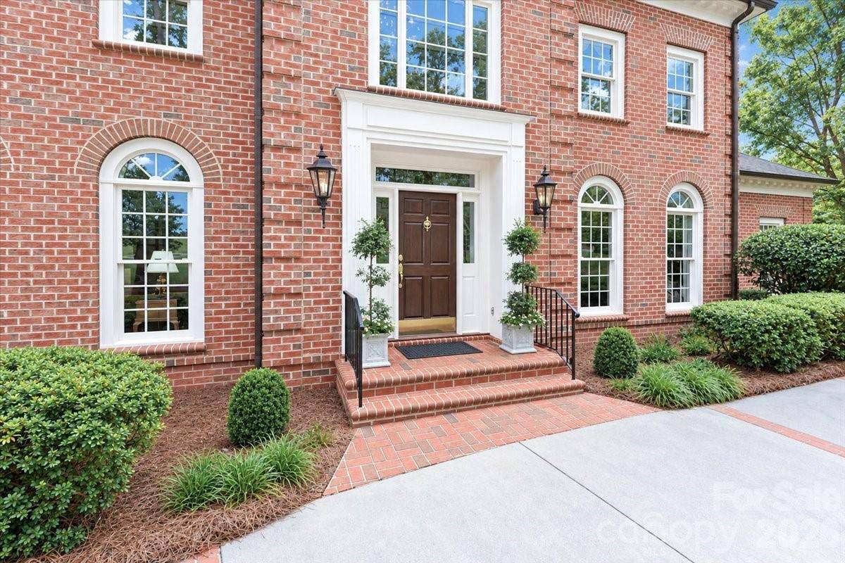 326 Deauville RD, Statesville, NC 28625