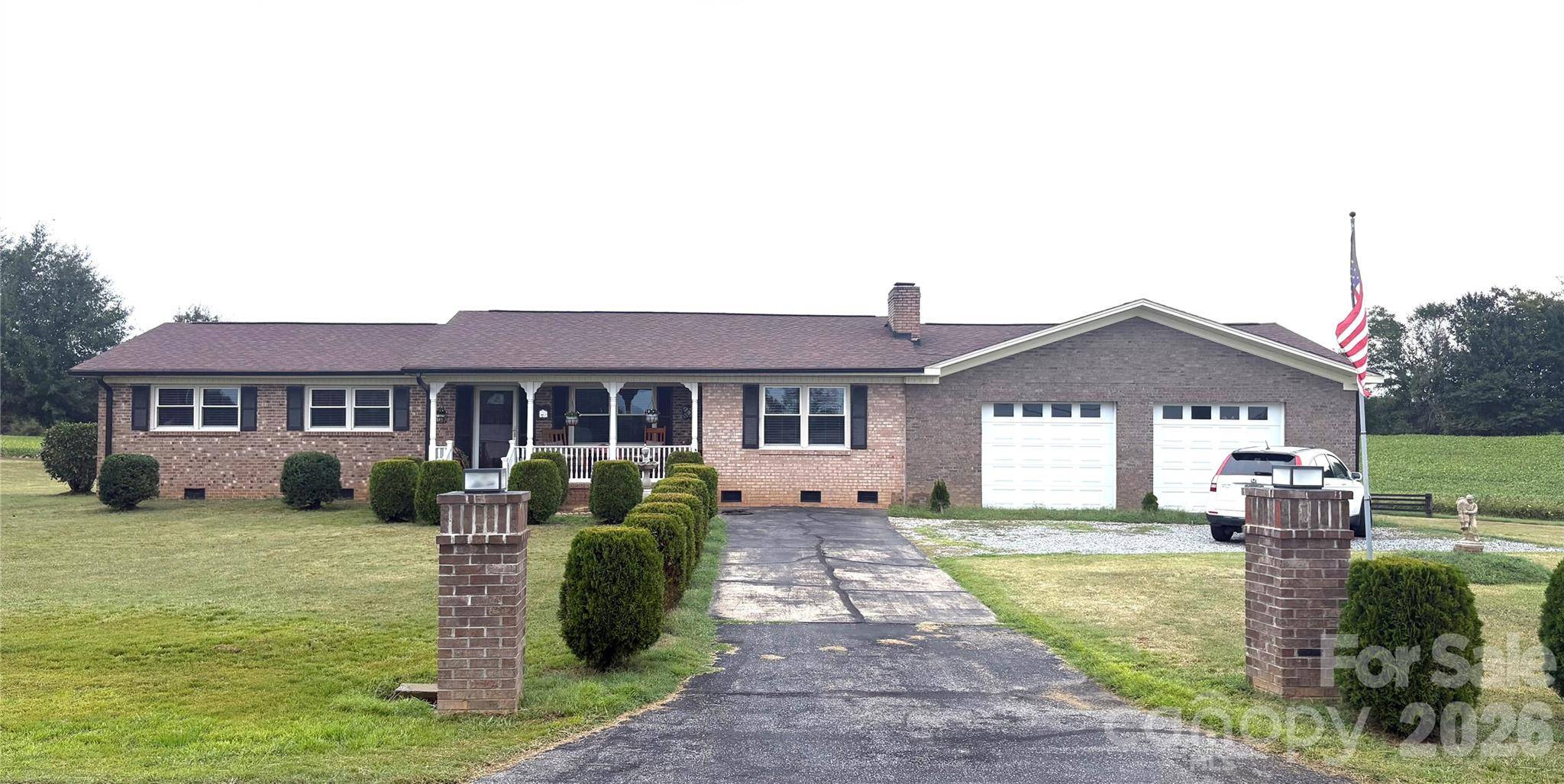 312 Old Belwood RD, Belwood, NC 28090