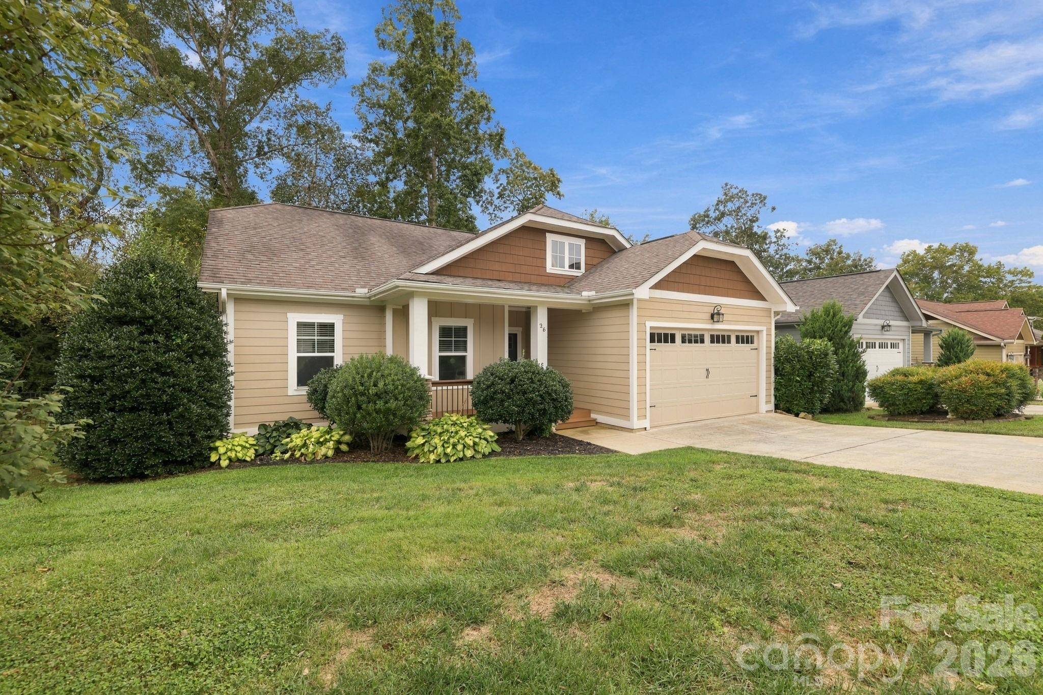 26 Asher LN, Arden, NC 28704