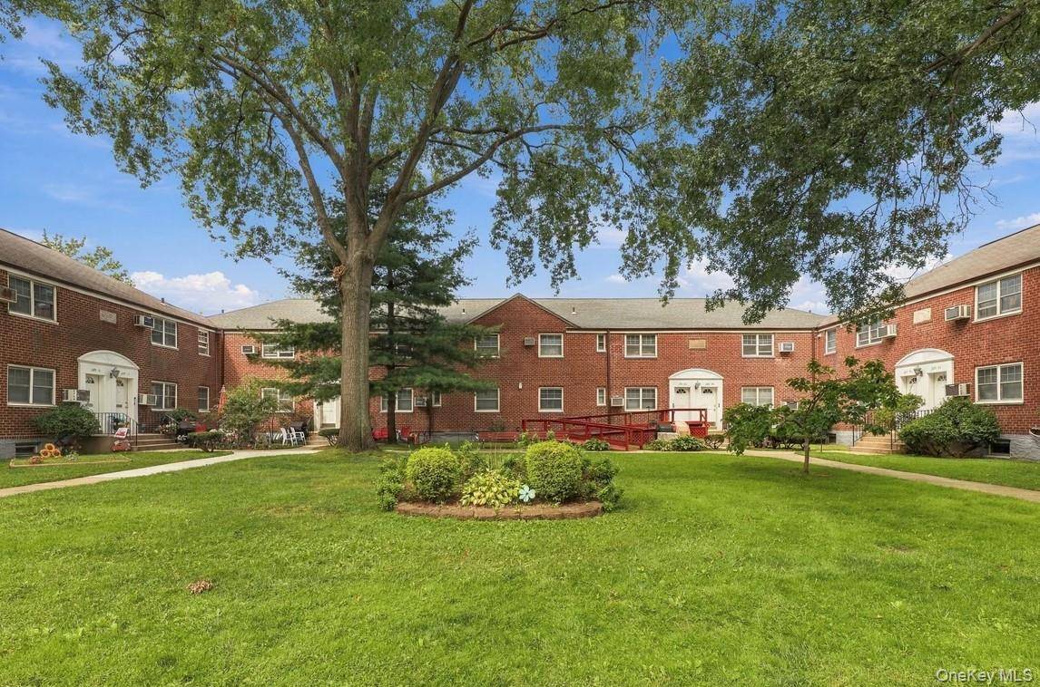 249-33 60th AVE #LOWER, Little Neck, NY 11362