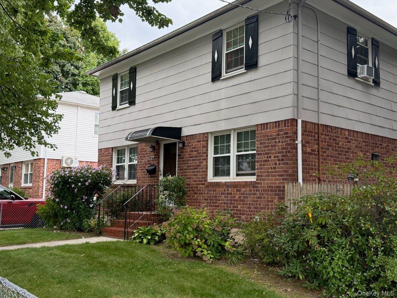39-31 216th ST, Bayside, NY 11361