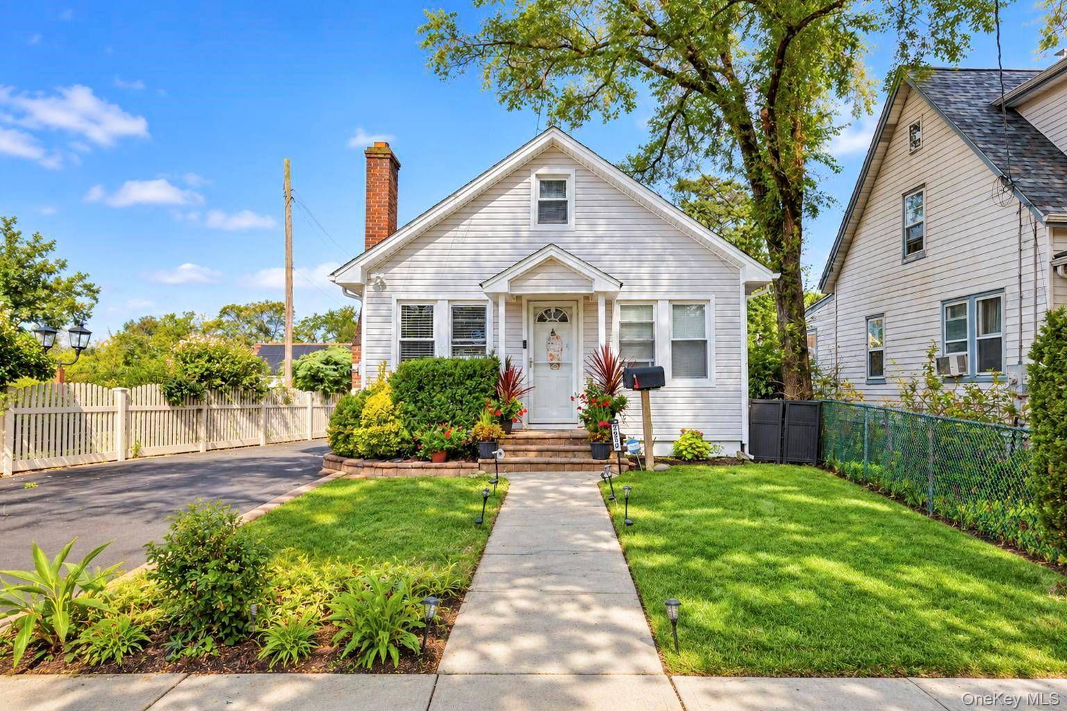 2930 Stevens ST, Oceanside, NY 11572