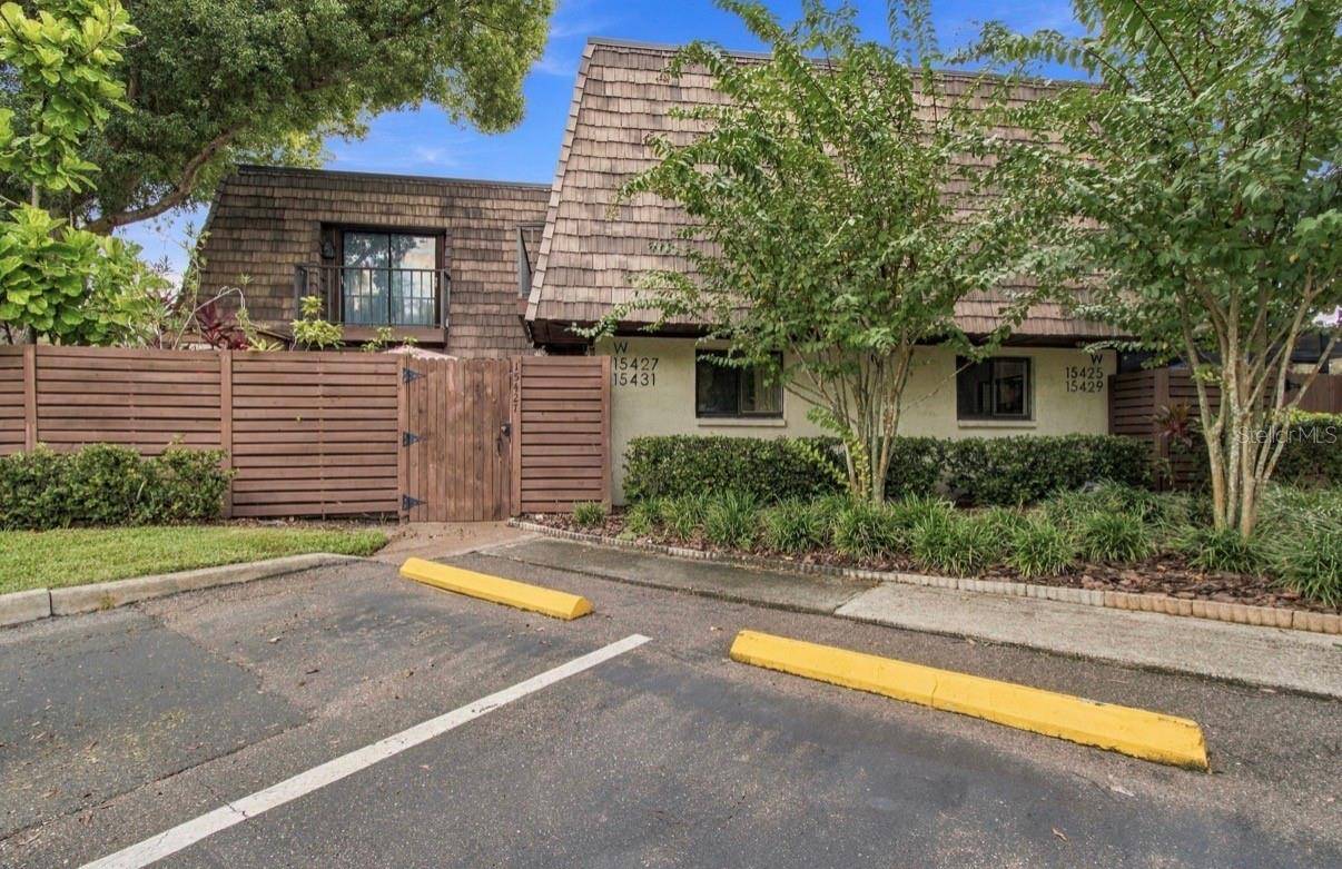 15431 W POND WOODS DR #15431, Tampa, FL 33618