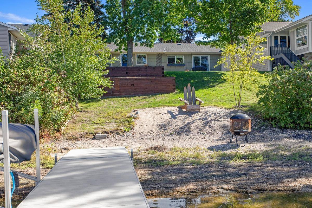 431 Shoreacres DR, Big Lake, MN 55309