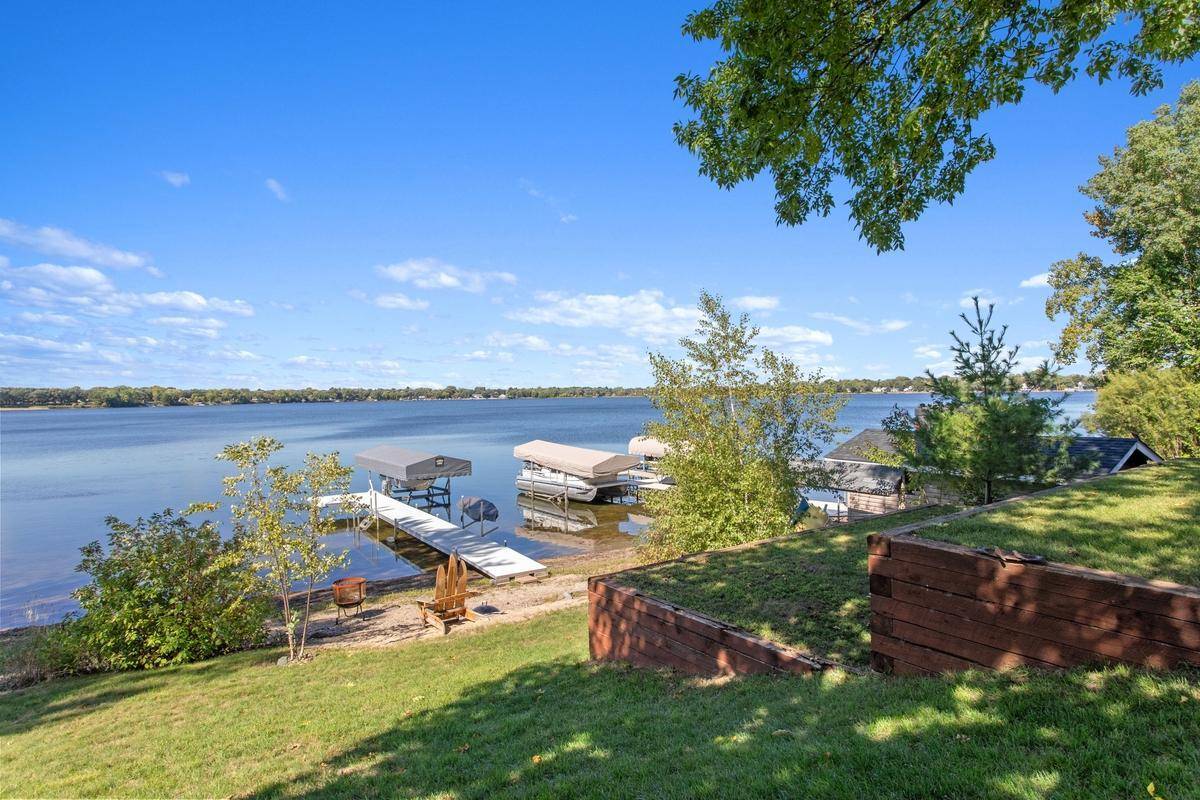 431 Shoreacres DR, Big Lake, MN 55309