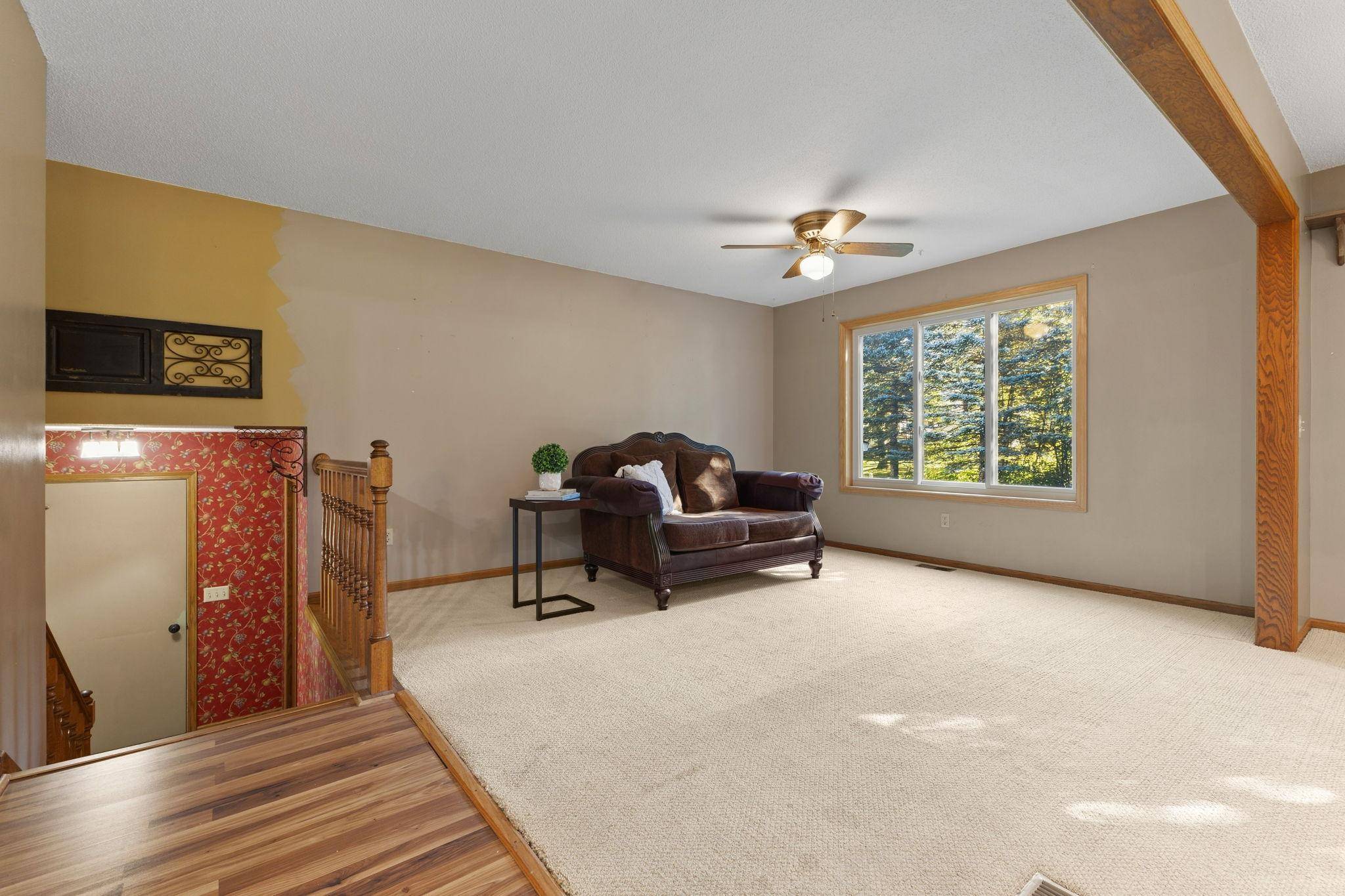 469 Campbell LN NW, Hutchinson, MN 55350
