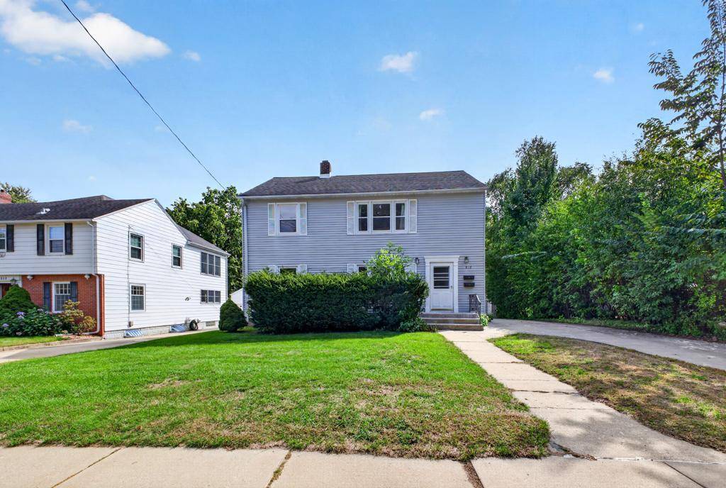 812 11th ST SW, Rochester, MN 55902
