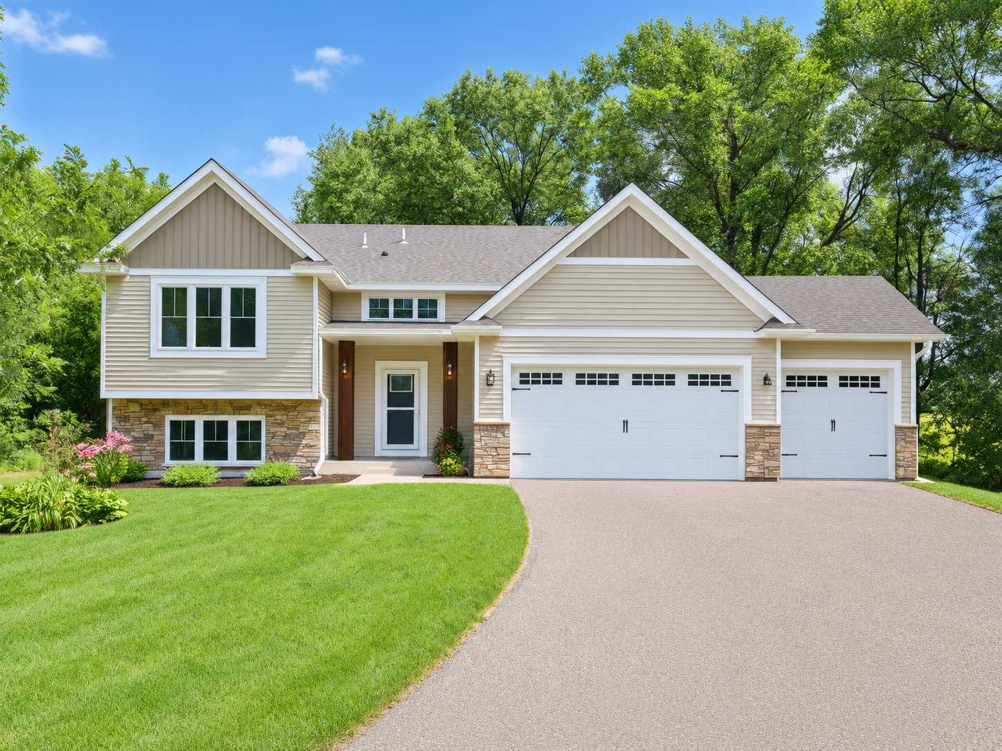 24343 Crocus ST NW, Saint Francis, MN 55070