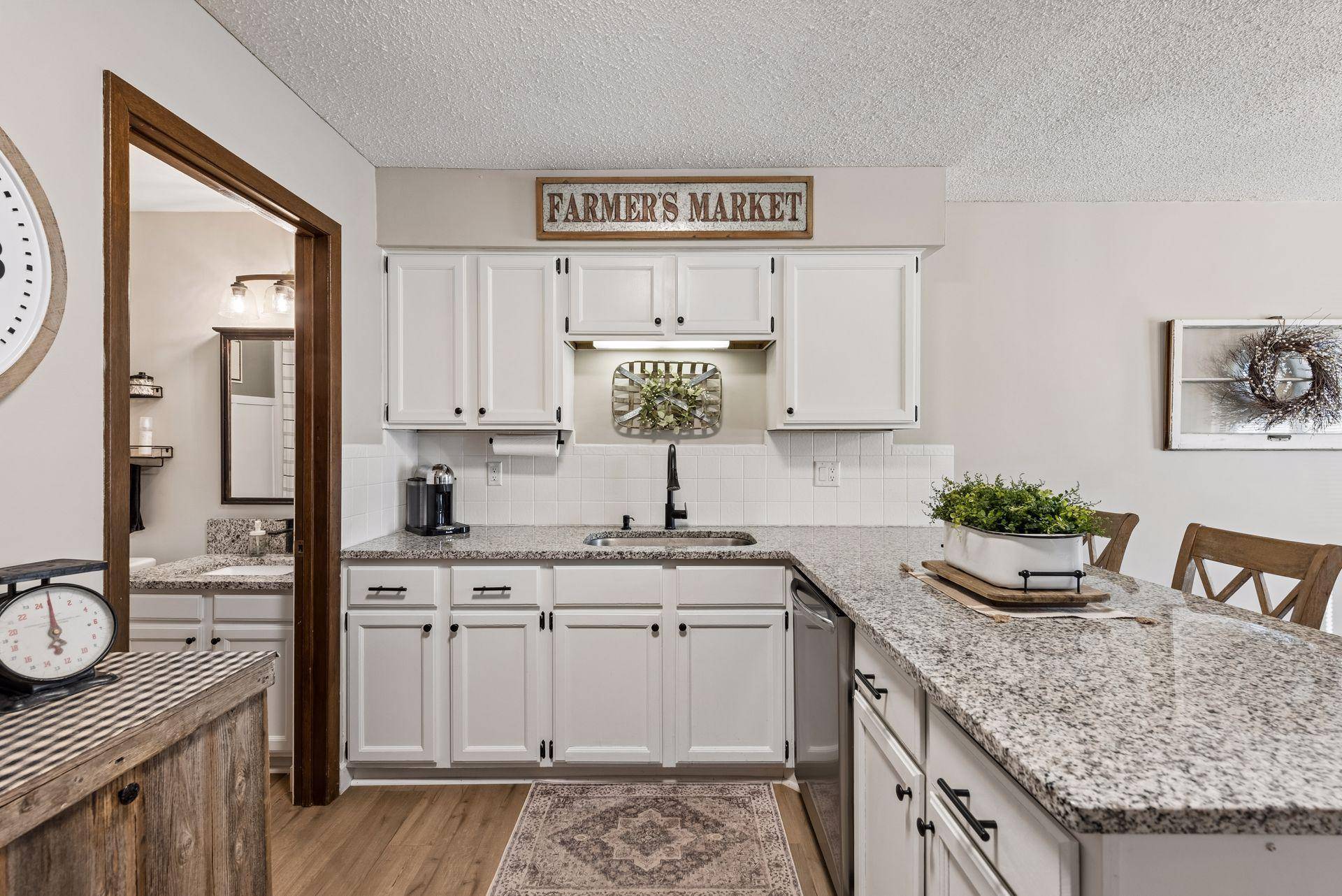 4679 Jackstone PT, Eagan, MN 55122